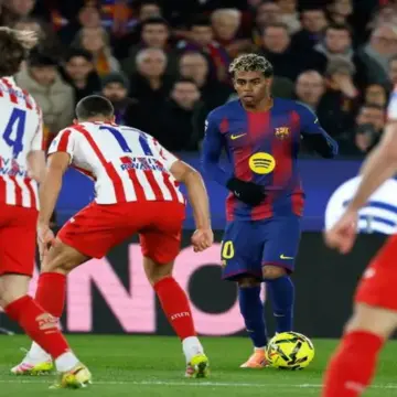 مواجهة نارية بين أتلتيكو مدريد وبرشلونة في الدوري الإسباني